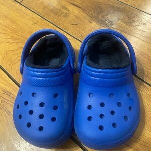 CROCS Kids Blue lined shoes